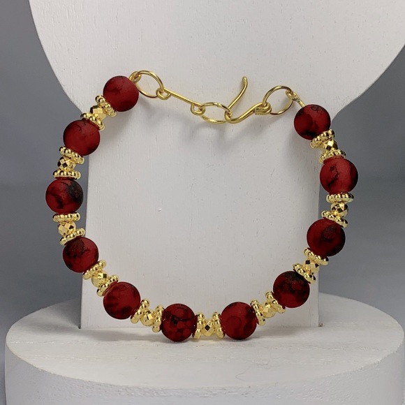 Jewelry - Handmade Red & Black Matte Bead Bracelet